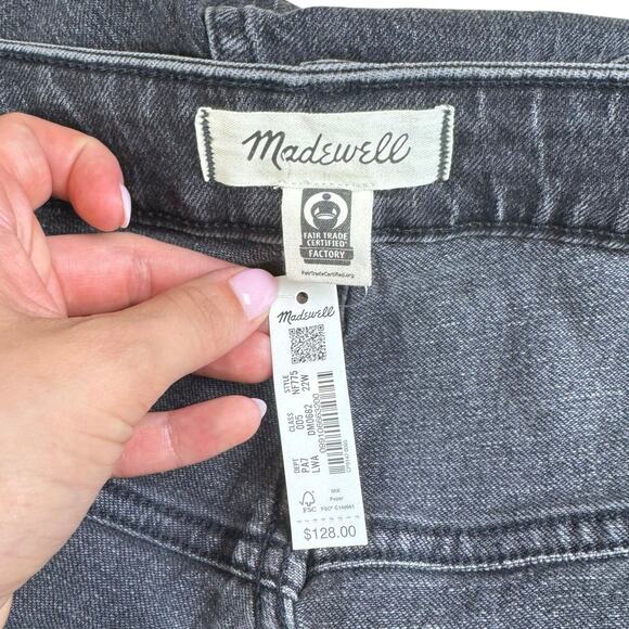 Madewell Plus NWT The Curvy Plus Perfect Vintage Straight Jean in Lunar Wash - Picture 10 of 11